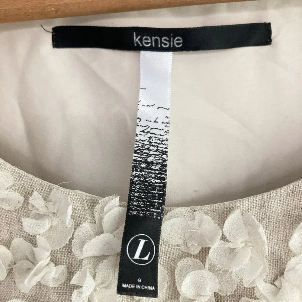 Kensie Linen Mini Dress in Natural Cream with Floral Appliqué - Picture 5 of 14